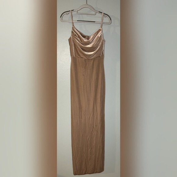 Revelry Nadia Velvet Dress in champagne size 4 - Picture 3 of 8